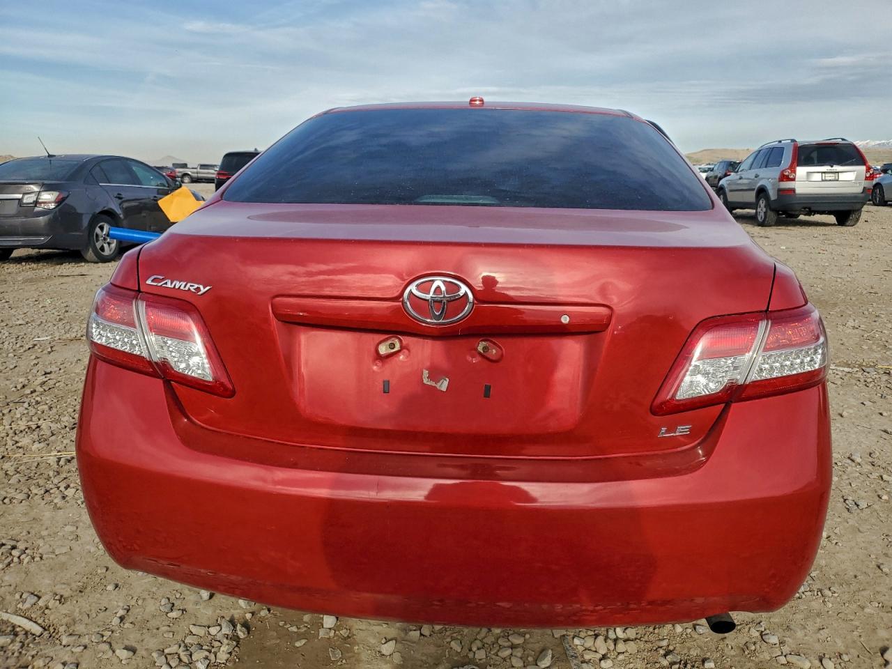 2011 TOYOTA CAMRY BASE photo 6