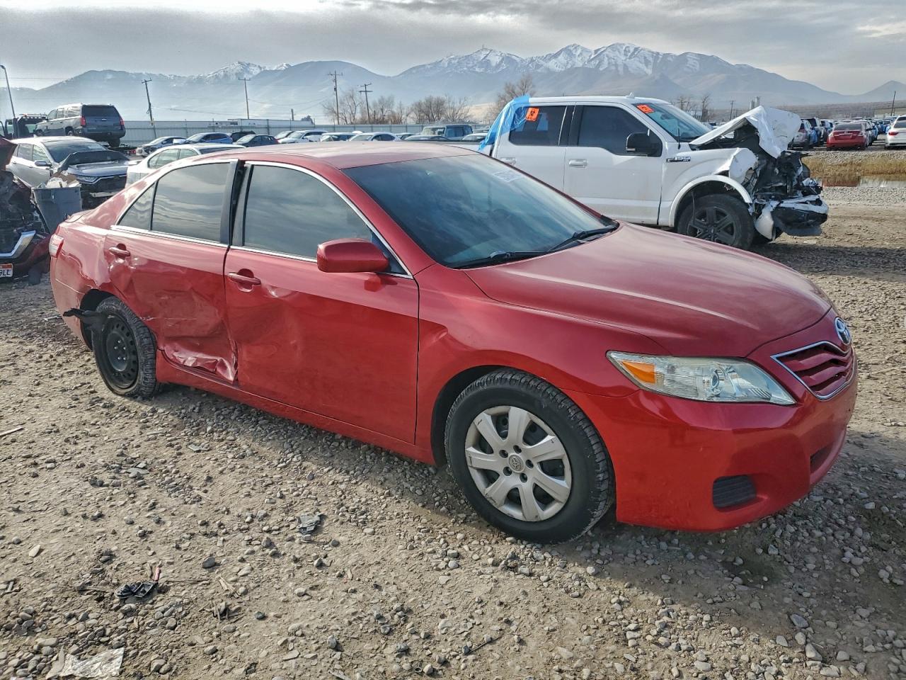 2011 TOYOTA CAMRY BASE photo 4