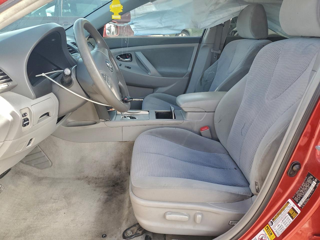 2011 TOYOTA CAMRY BASE photo 7