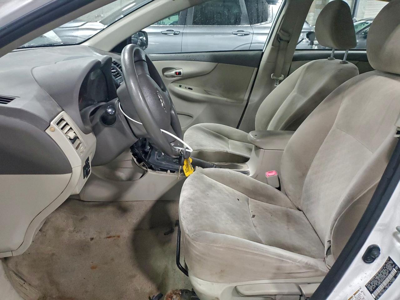 2009 TOYOTA COROLLA BASE photo 25