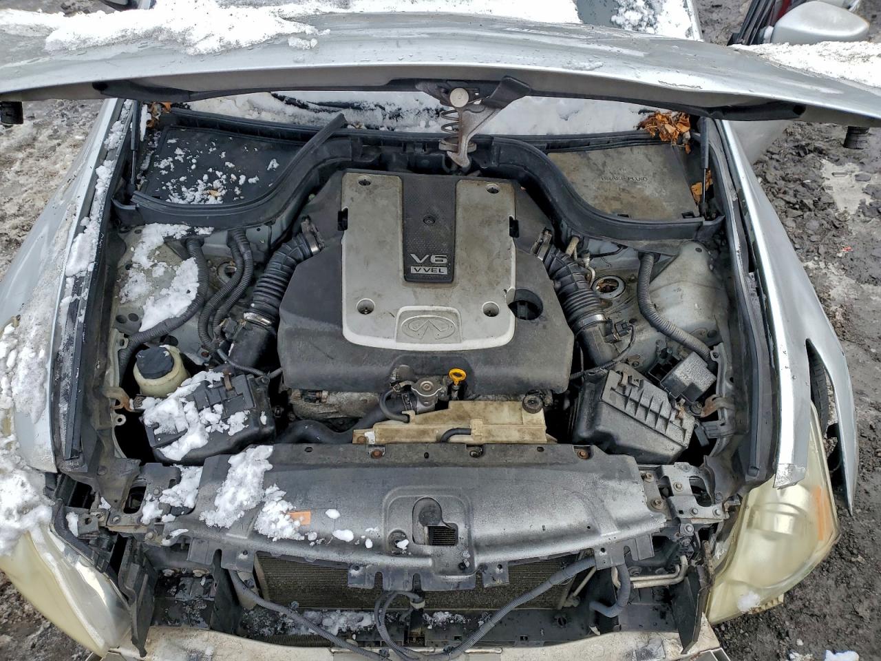 2013 INFINITI G37 photo 21