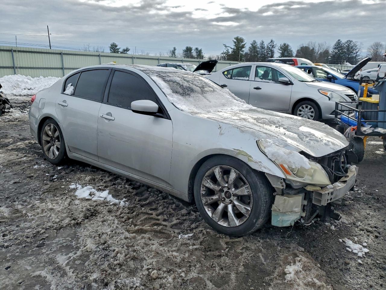 2013 INFINITI G37 photo 7