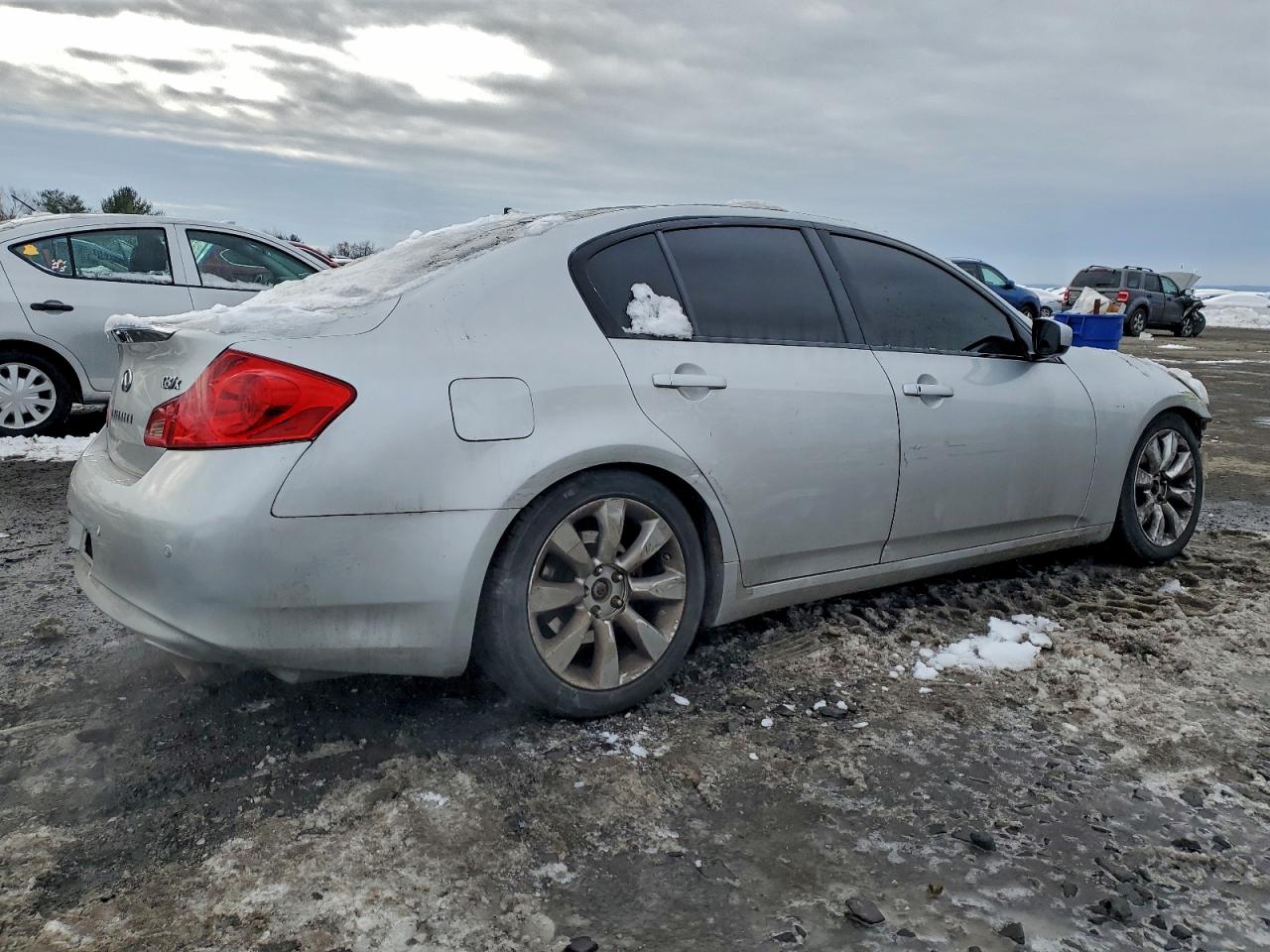 2013 INFINITI G37 photo 5