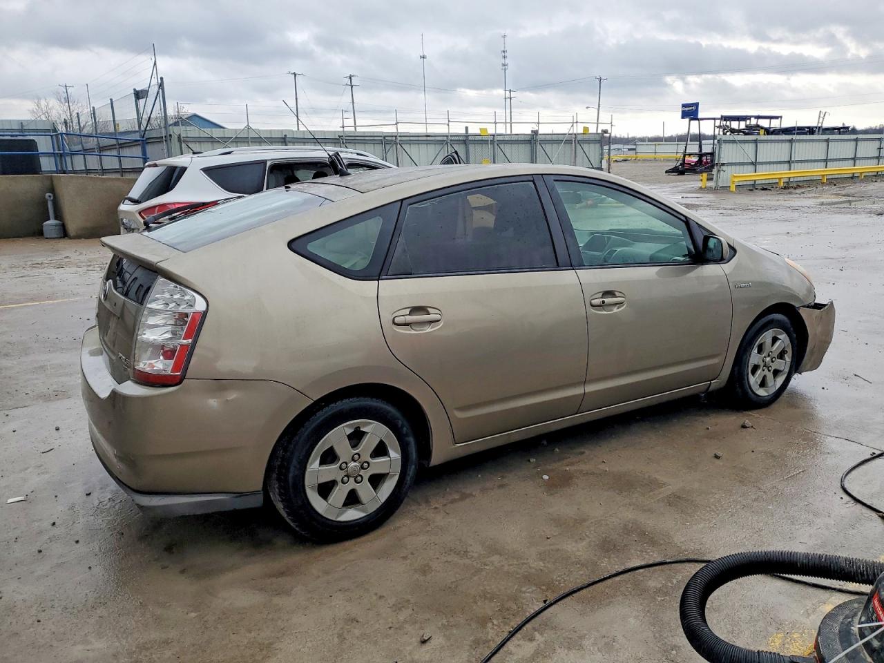 2008 TOYOTA PRIUS BASE photo 5