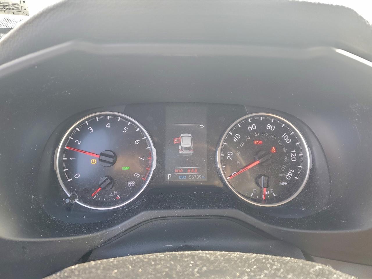 2021 TOYOTA RAV4 XLE photo 9