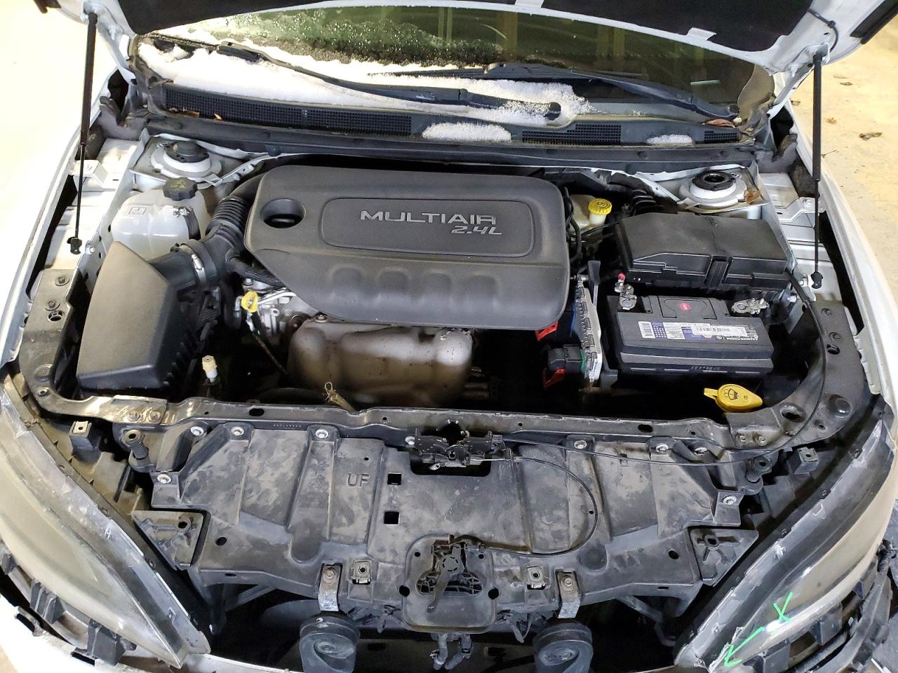 2015 CHRYSLER 200 photo 31