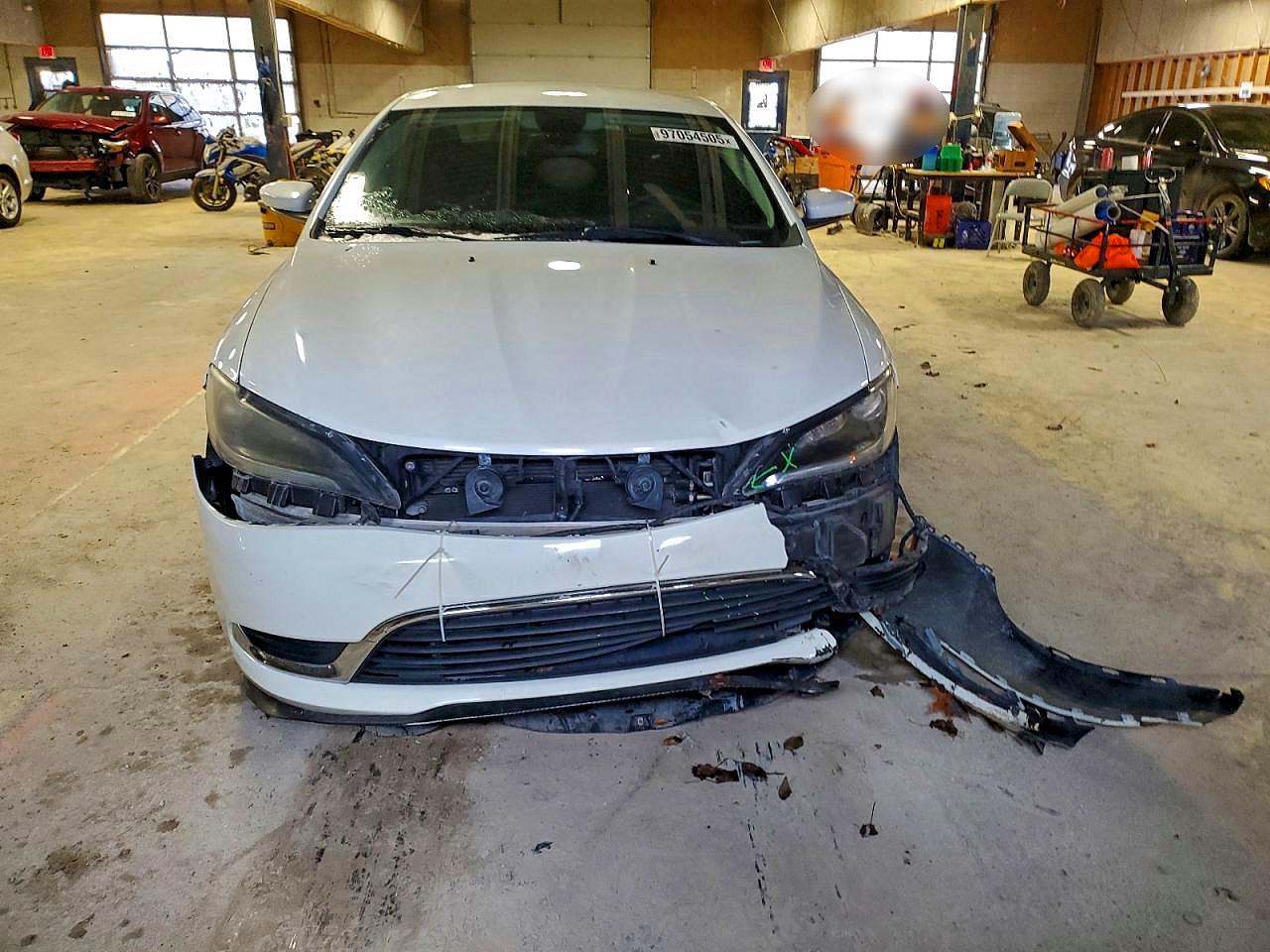 2015 CHRYSLER 200 photo 13