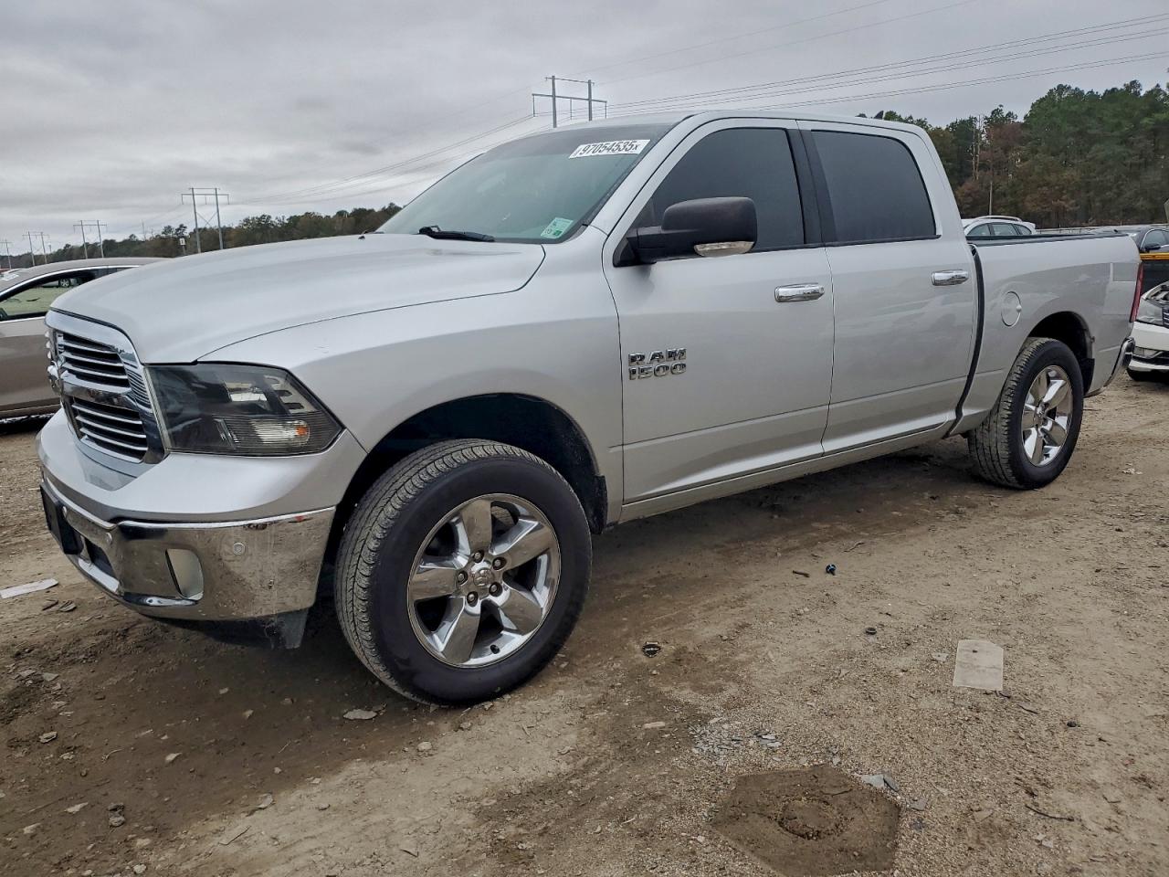 2017 RAM 1500 SLT — MINOR DENT/SCRATCHES damage — photo 1
