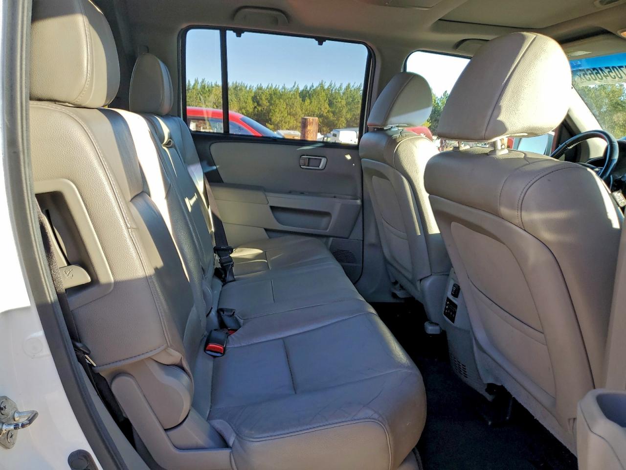 2012 HONDA PILOT TOURING photo 11