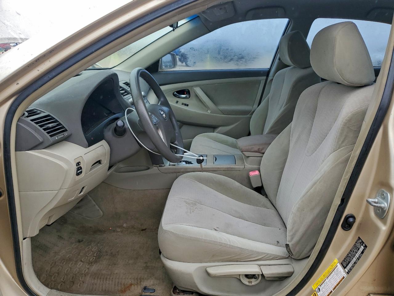 2010 TOYOTA CAMRY BASE photo 13