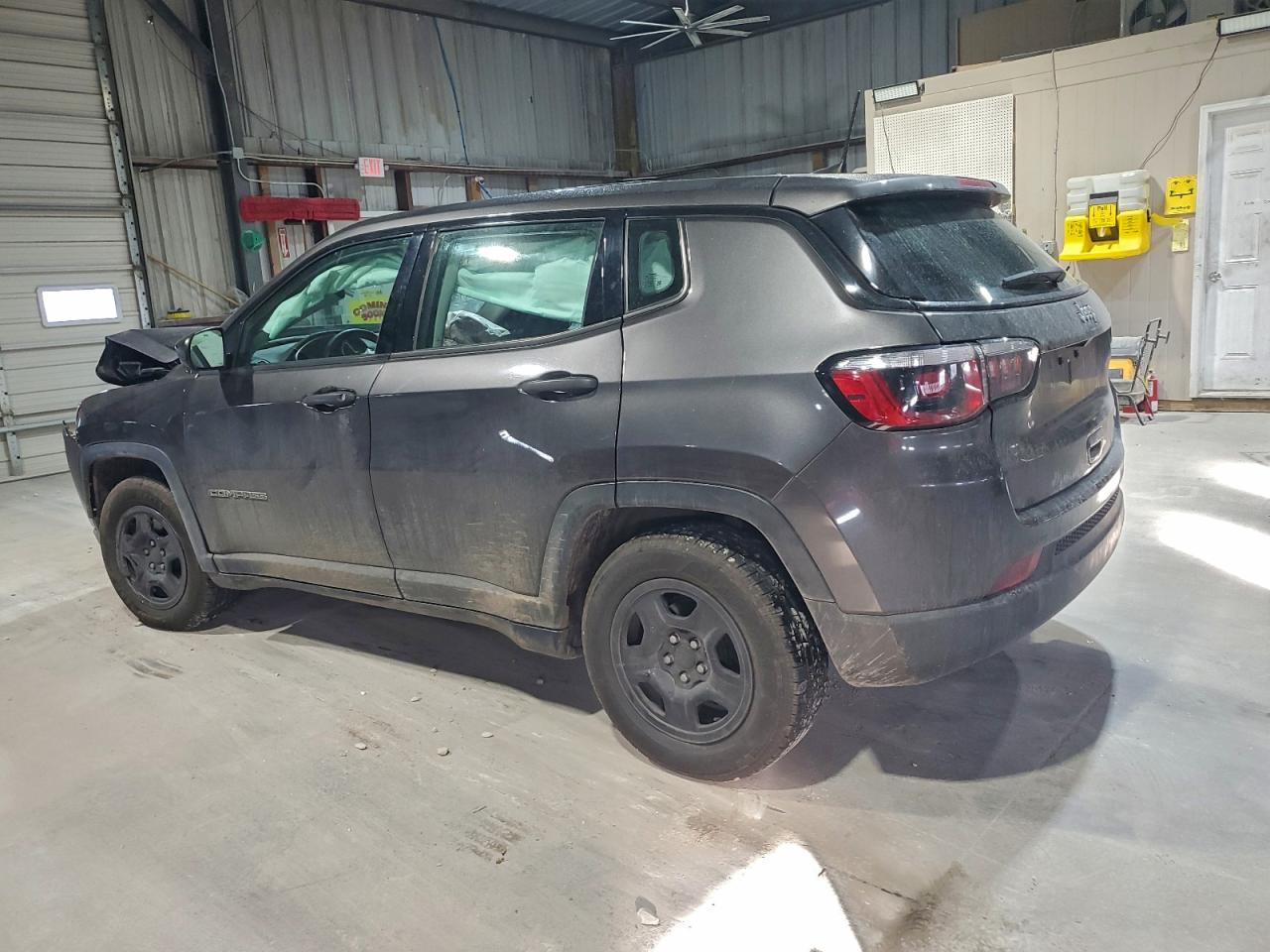 2019 JEEP COMPASS SPORT photo 3