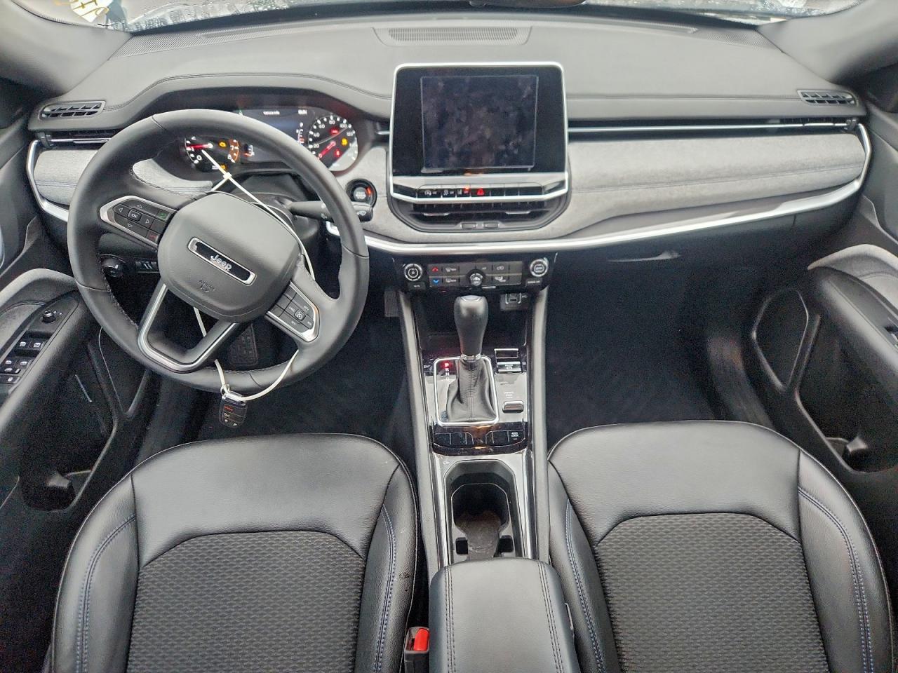 2025 JEEP COMPASS photo 15