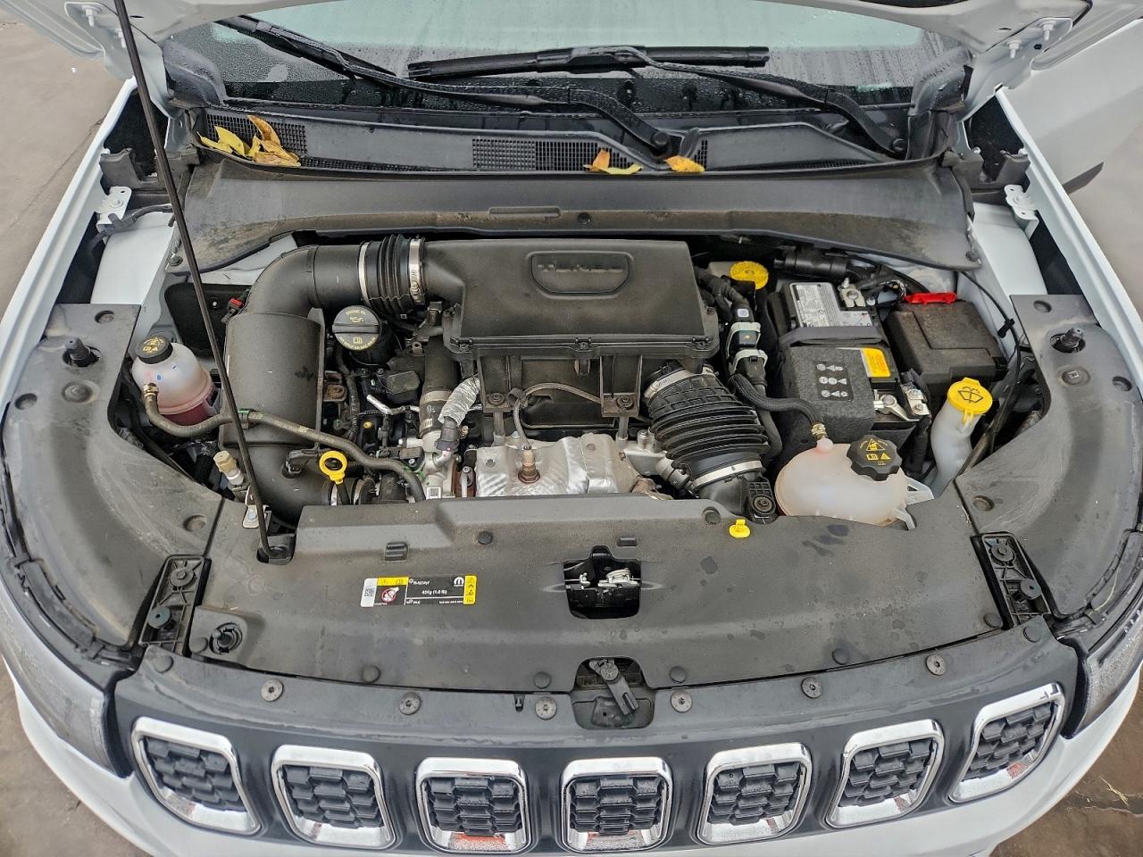 2025 JEEP COMPASS photo 21
