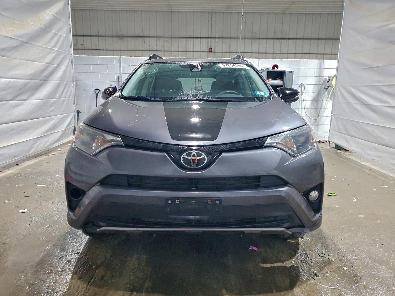 2018 TOYOTA RAV4 ADVENTURE photo 9