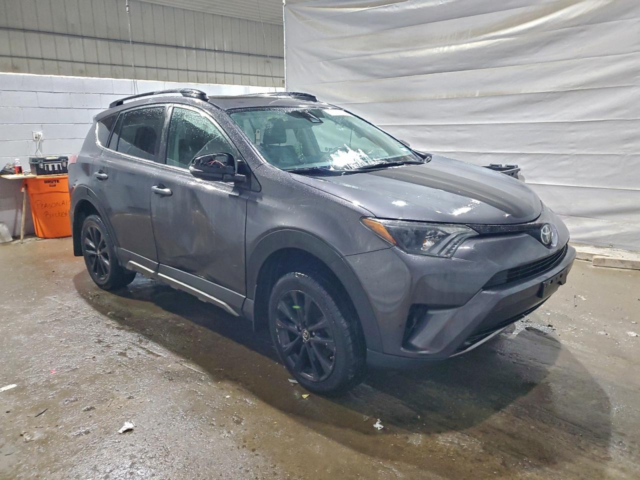 2018 TOYOTA RAV4 ADVENTURE photo 7