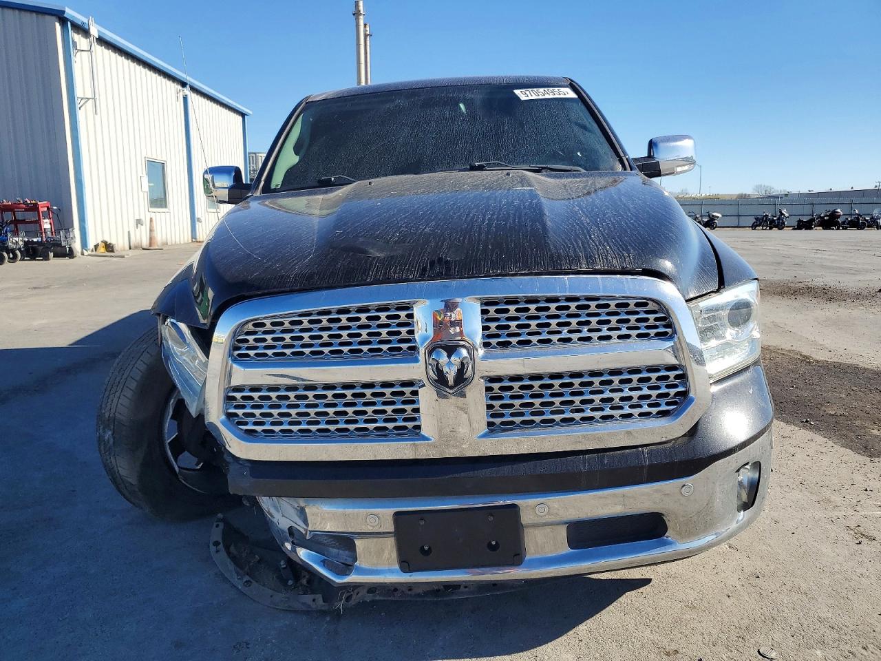 2017 RAM 1500 LARAMIE photo 5