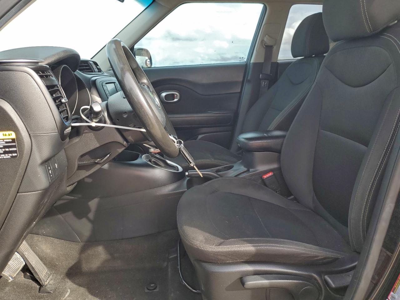 2017 KIA SOUL photo 7