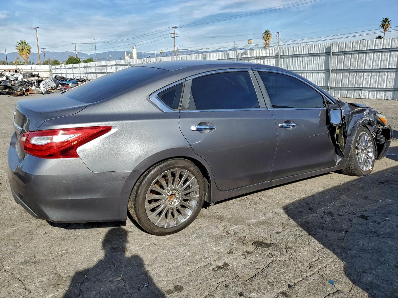 2016 NISSAN ALTIMA 2.5 photo 3