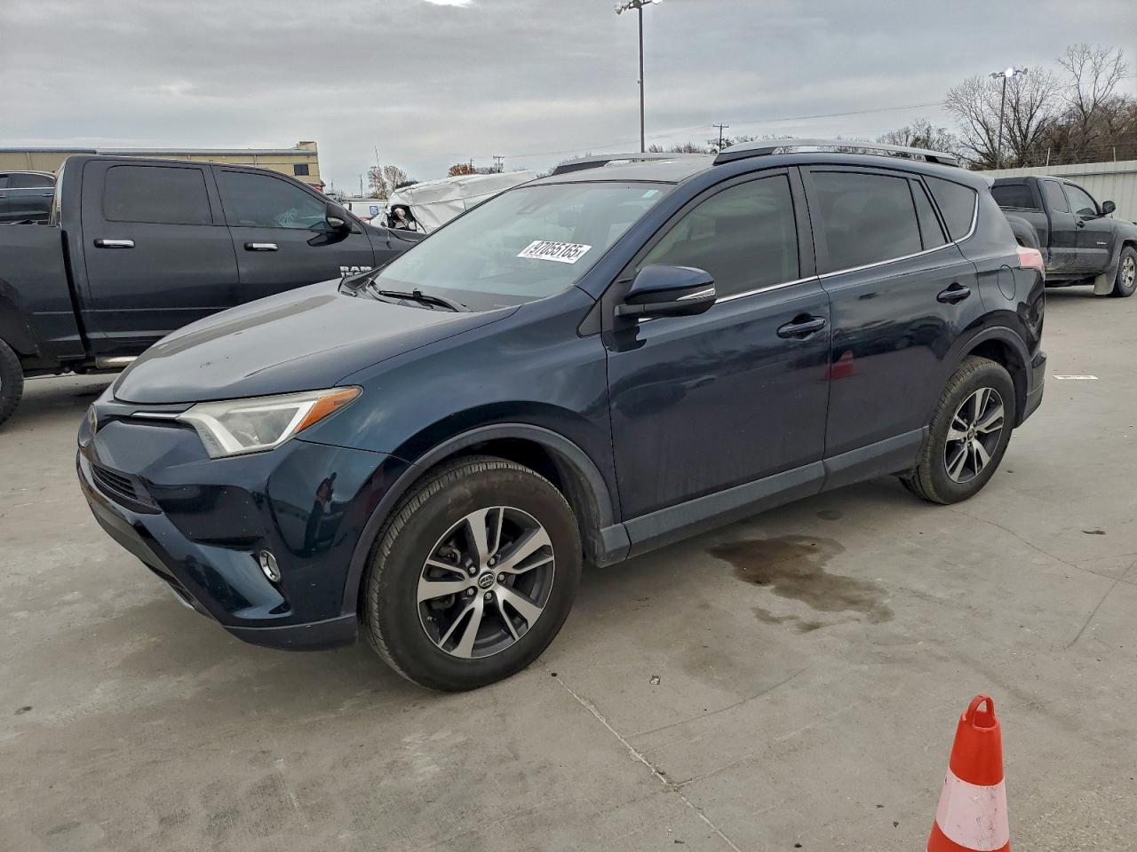 2017 TOYOTA RAV4