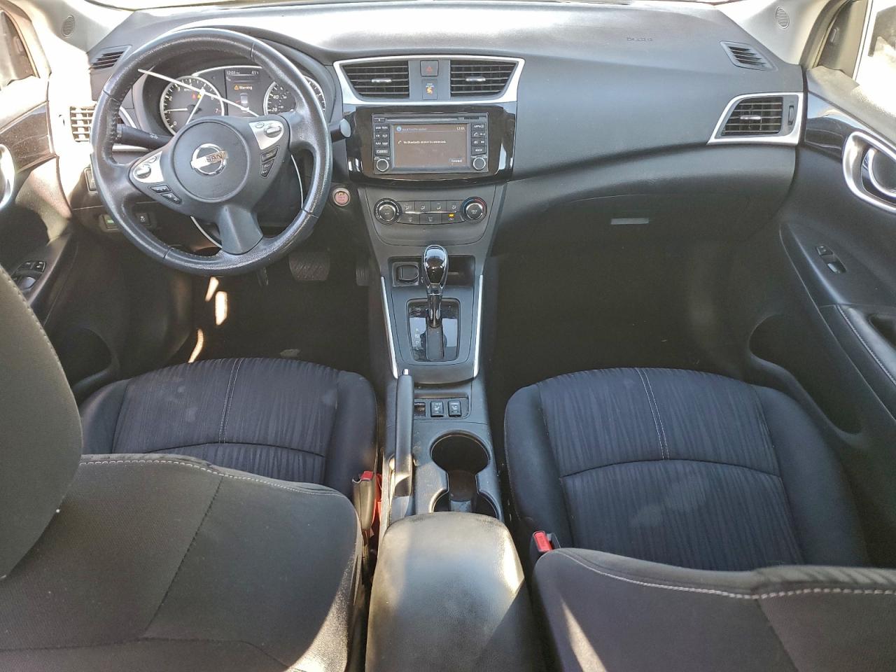 2017 NISSAN SENTRA S photo 22