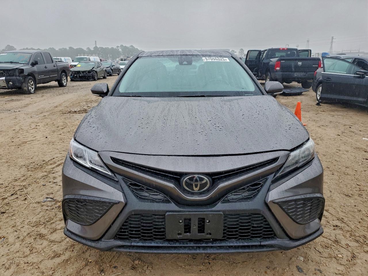 2023 TOYOTA CAMRY SE NIGHT SHADE photo 5