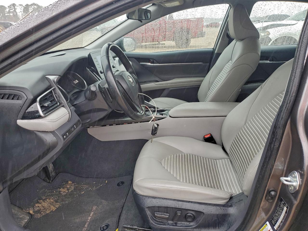 2023 TOYOTA CAMRY SE NIGHT SHADE photo 7