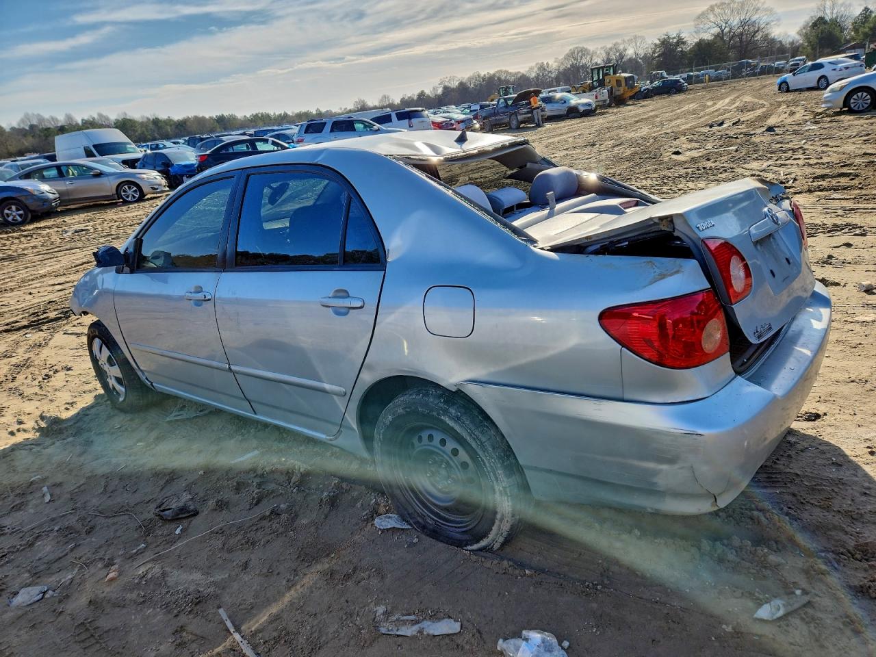 2006 TOYOTA COROLLA CE photo 3