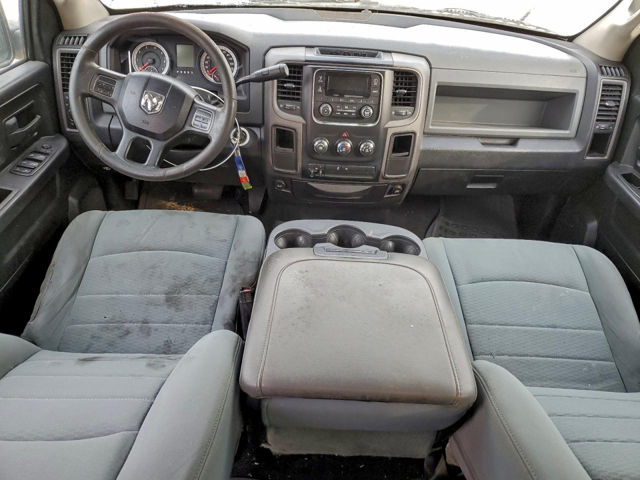 2013 RAM 1500 ST photo 15