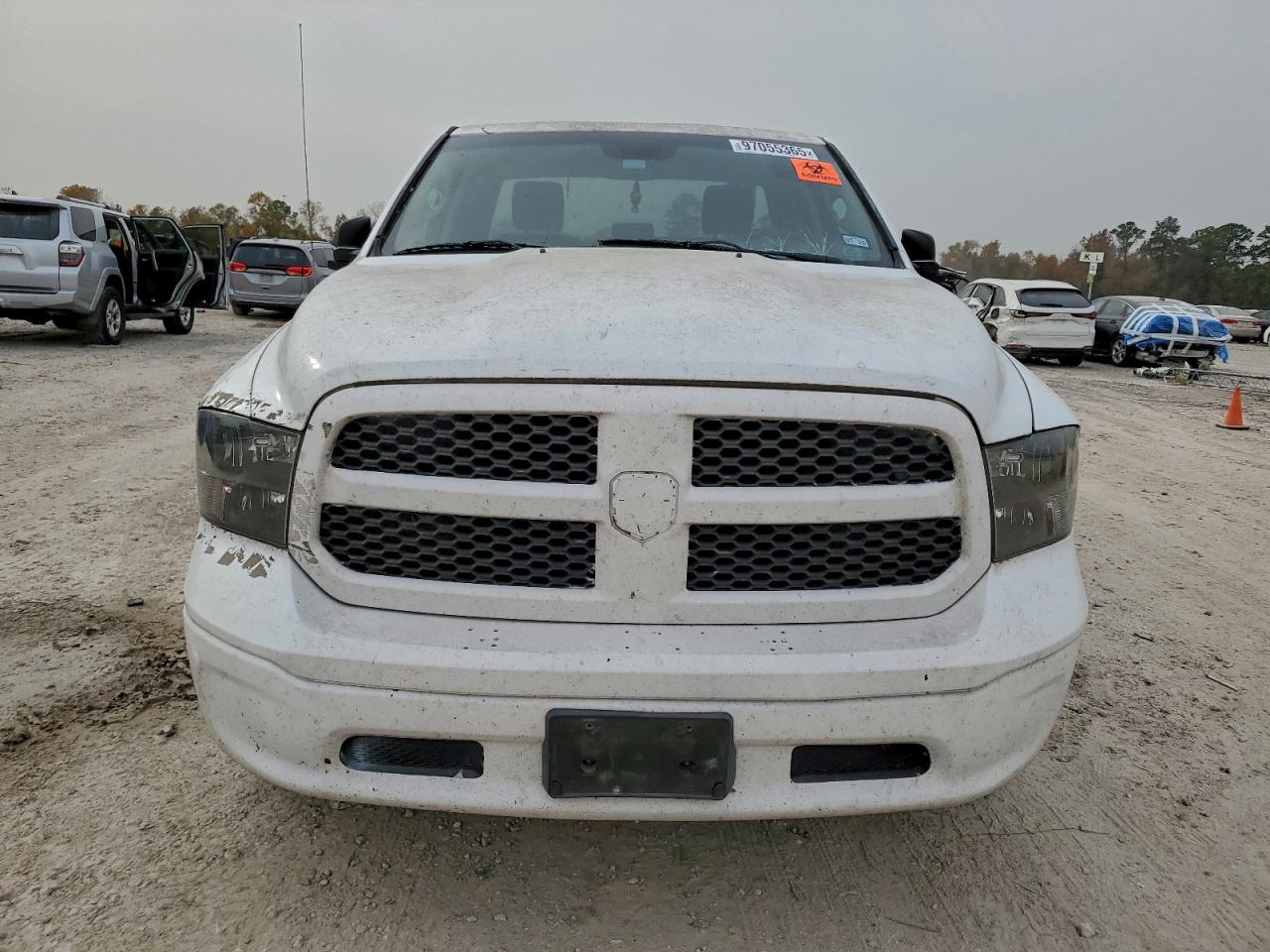 2013 RAM 1500 ST photo 9
