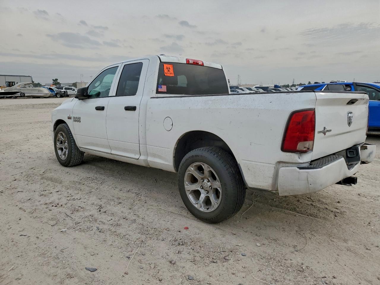 2013 RAM 1500 ST photo 3