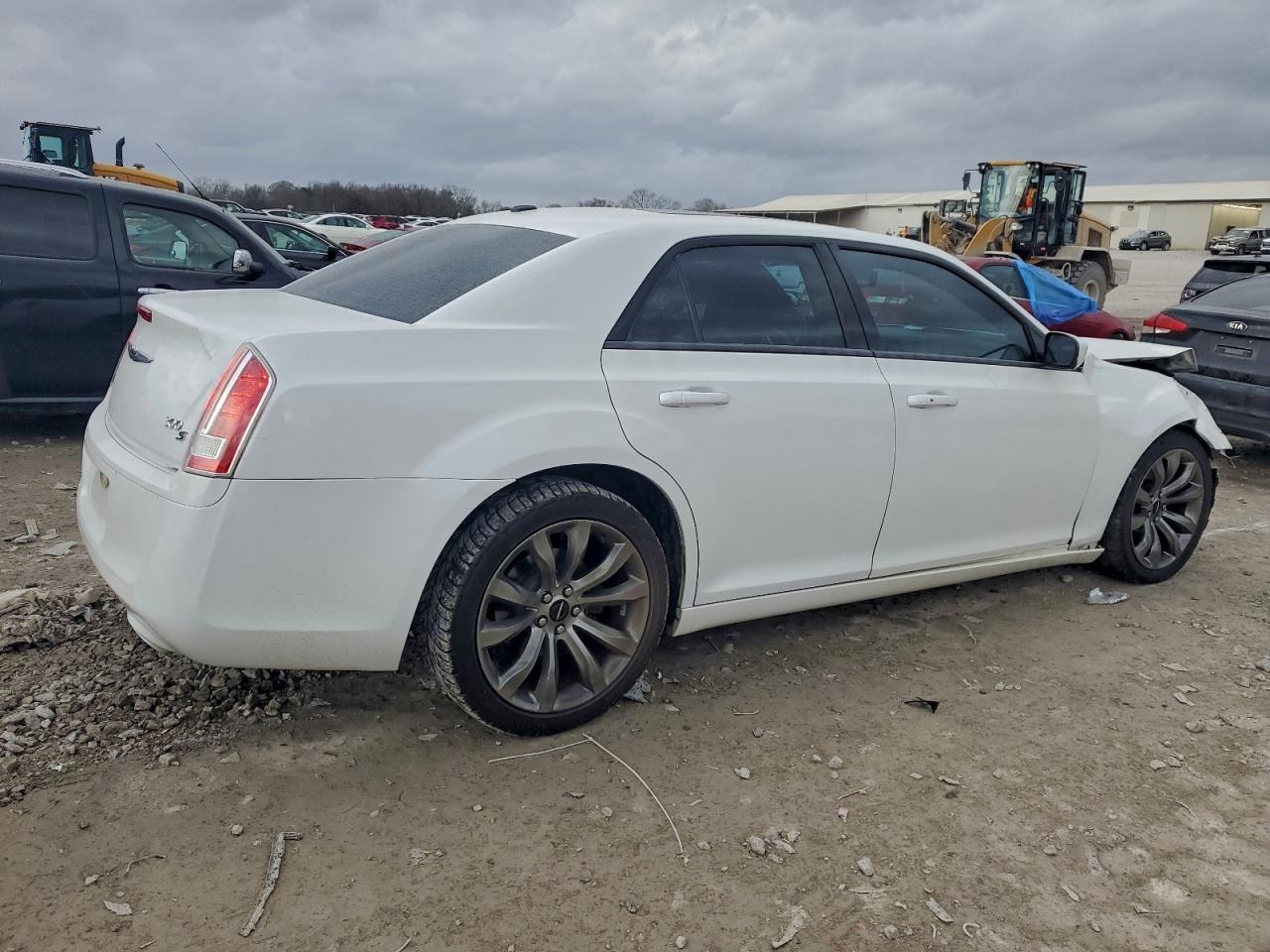 2014 CHRYSLER 300 S photo 3