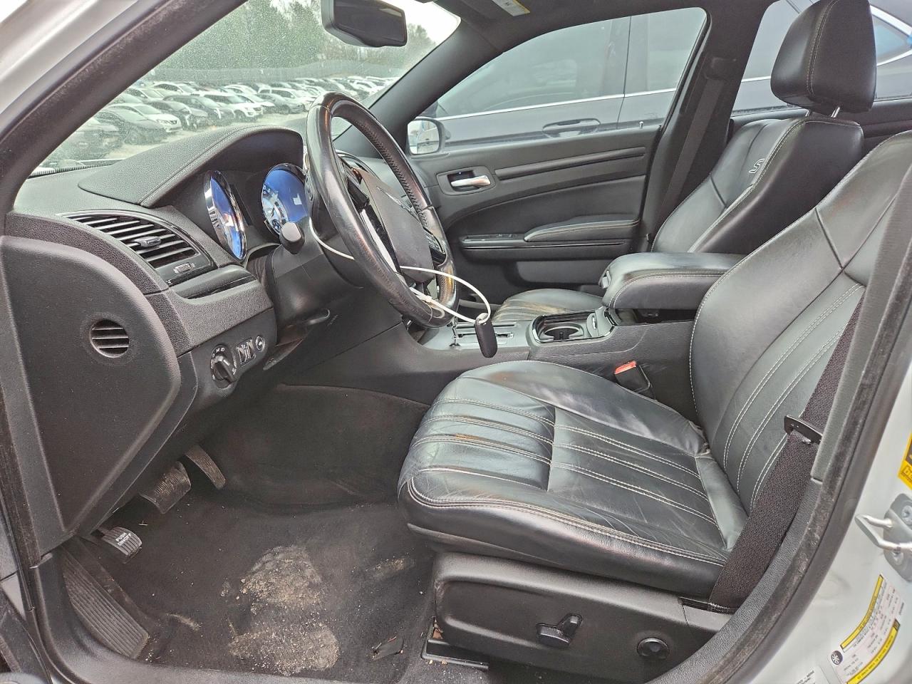2014 CHRYSLER 300 S photo 7