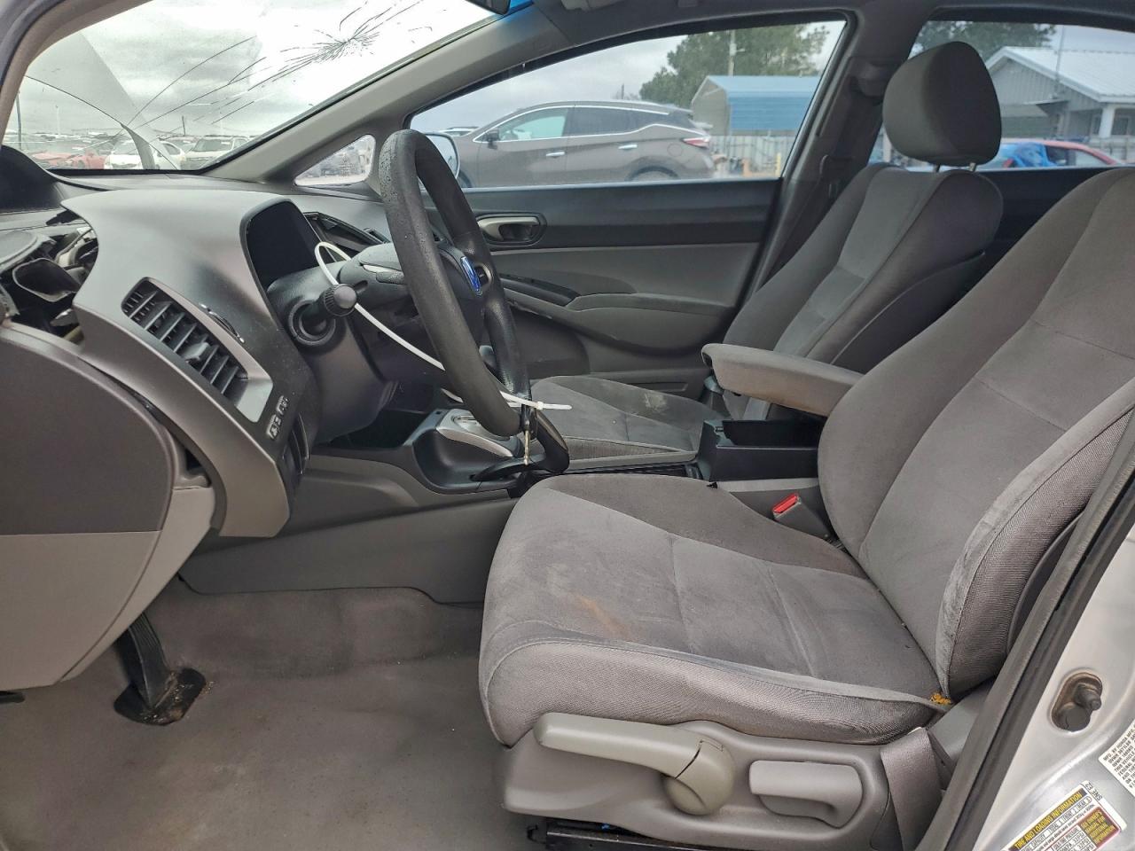 2010 HONDA CIVIC LX photo 13
