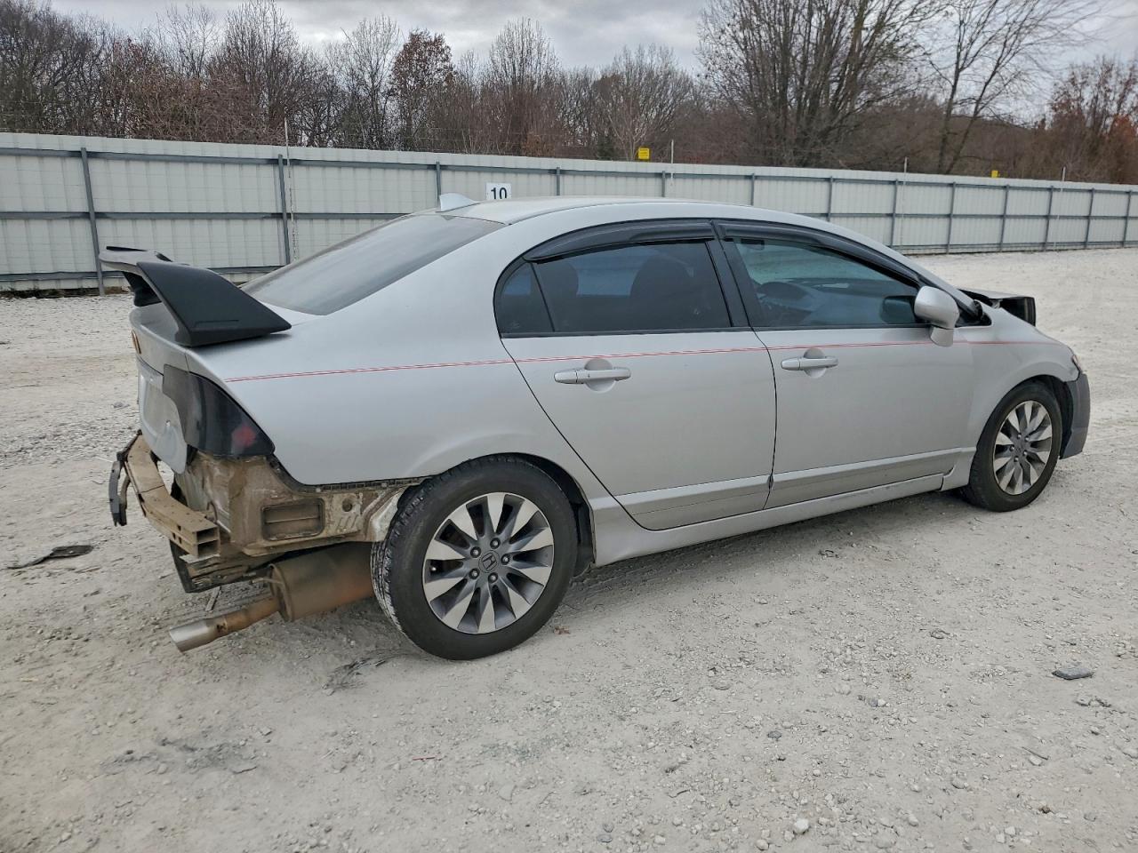 2010 HONDA CIVIC LX photo 5