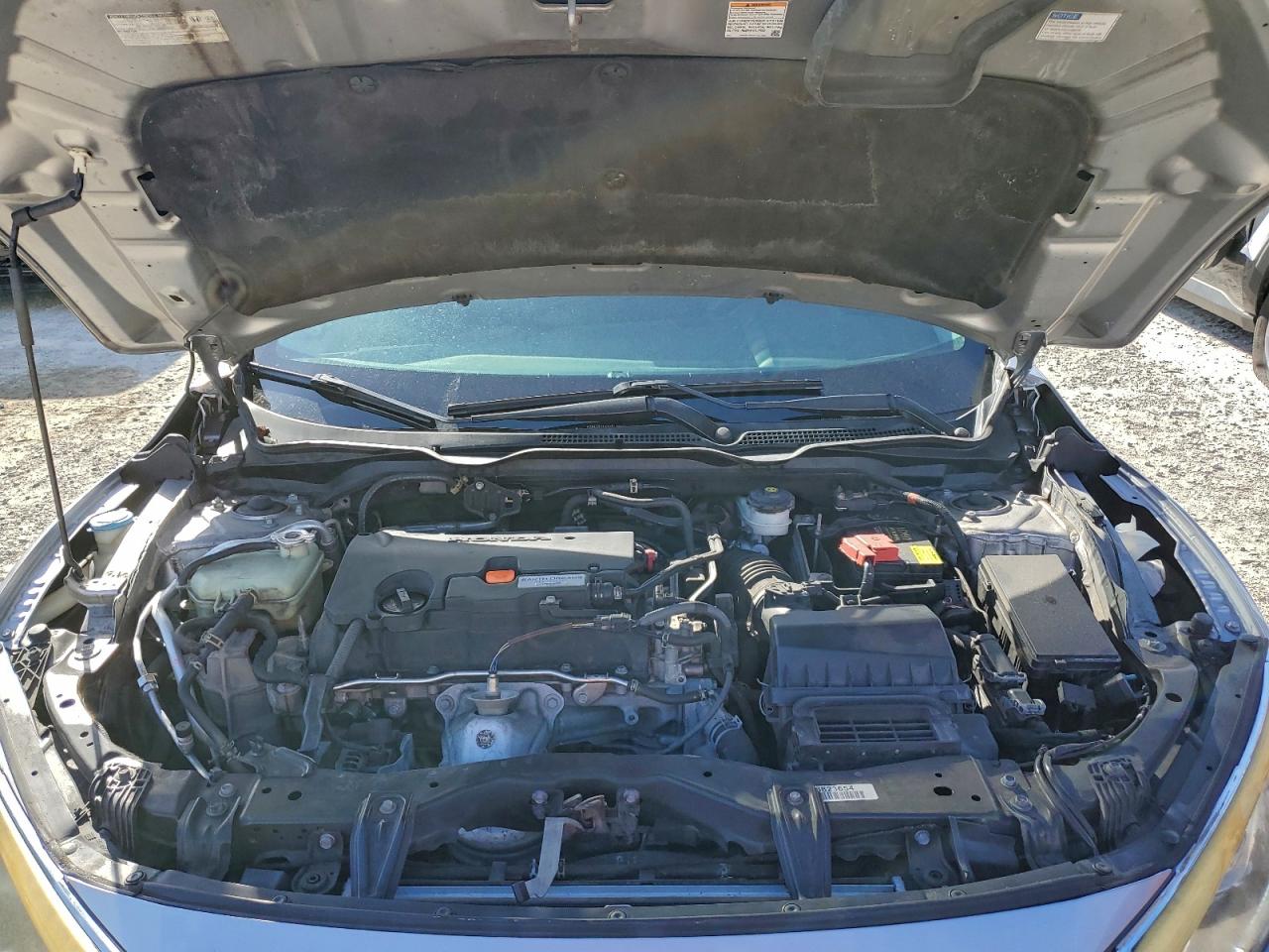 2016 HONDA CIVIC LX photo 31