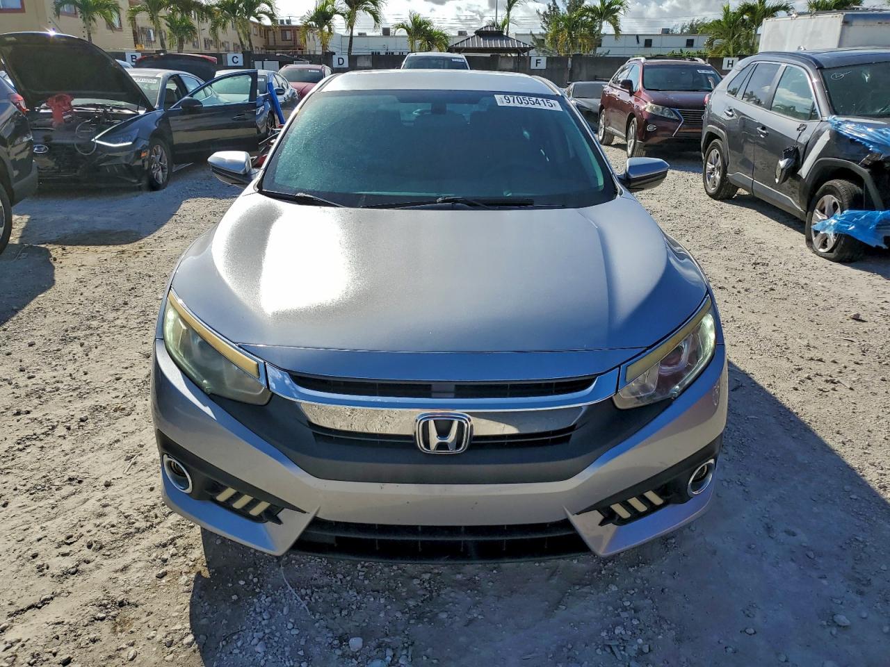 2016 HONDA CIVIC LX photo 13
