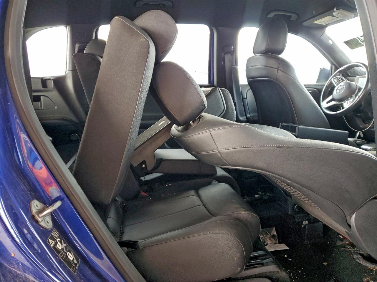 2021 MERCEDES-BENZ GLB 250 4MATIC photo 10
