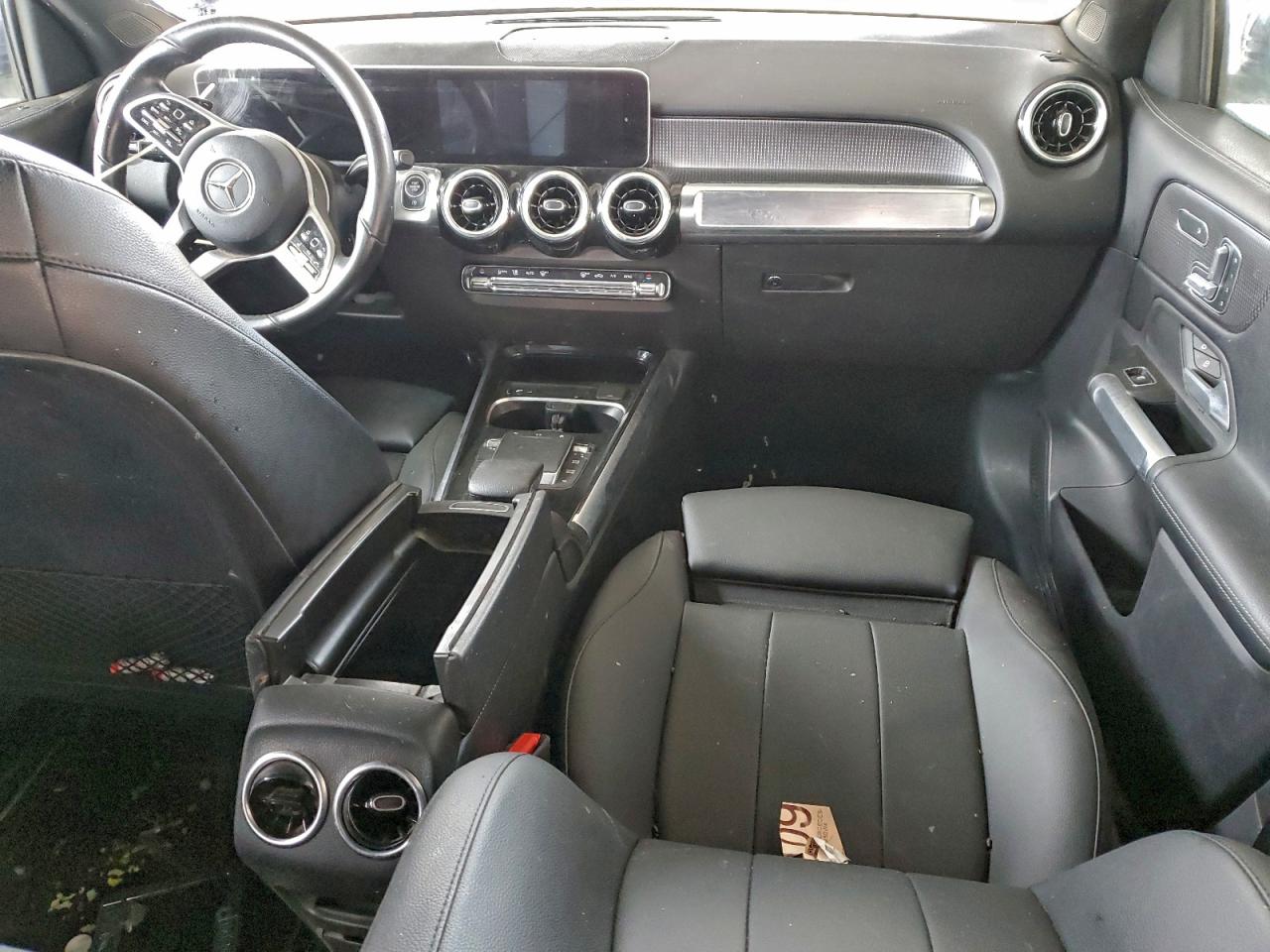 2021 MERCEDES-BENZ GLB 250 4MATIC photo 8