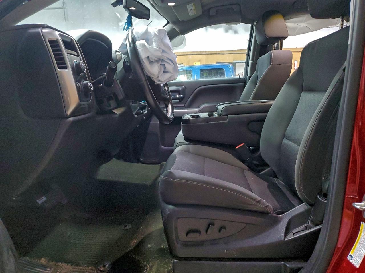 2018 CHEVROLET SILVERADO K1500 LT photo 7