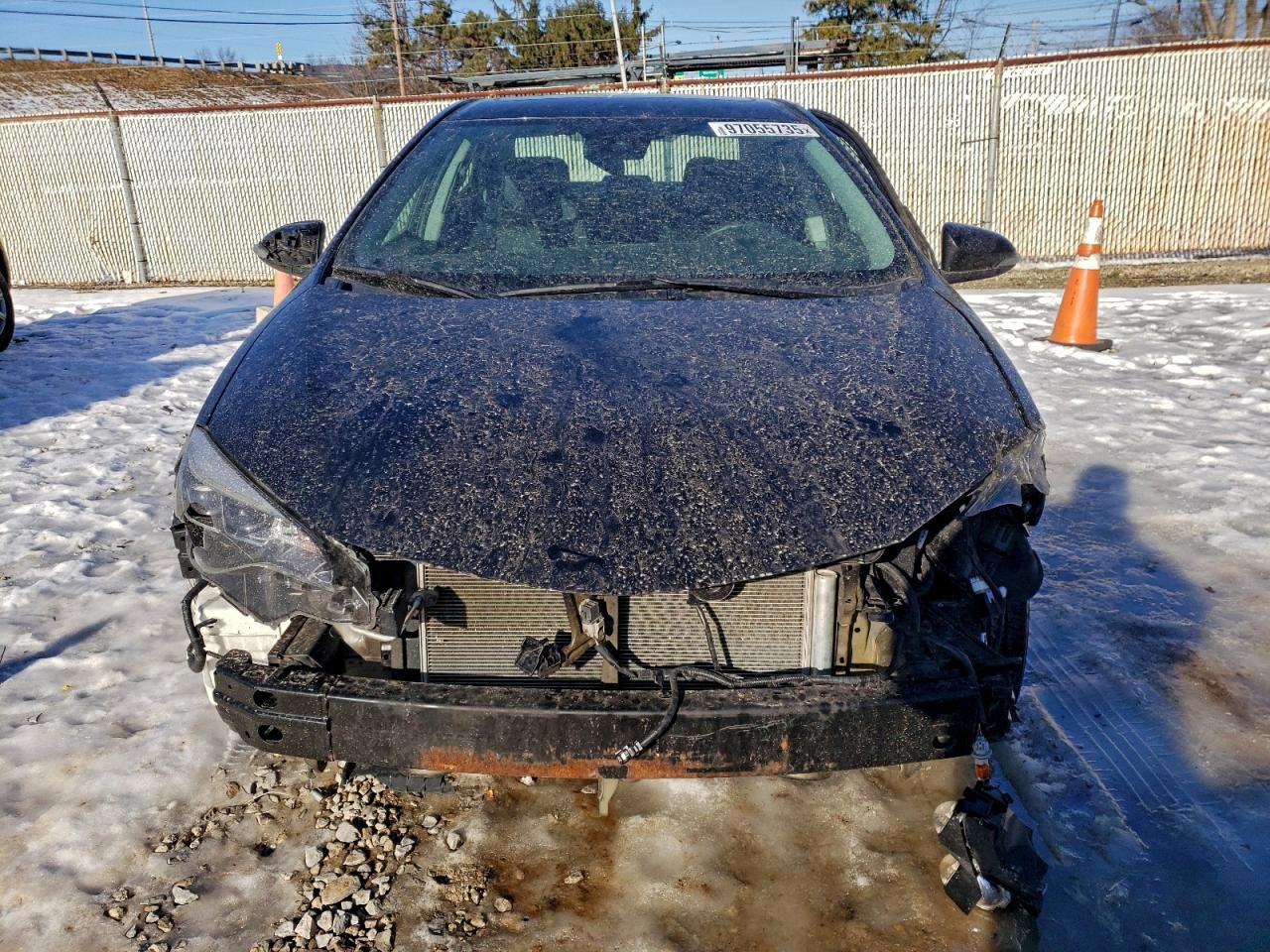 2017 TOYOTA COROLLA L photo 9