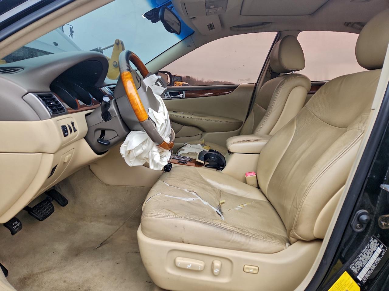 2005 LEXUS ES 330 photo 13