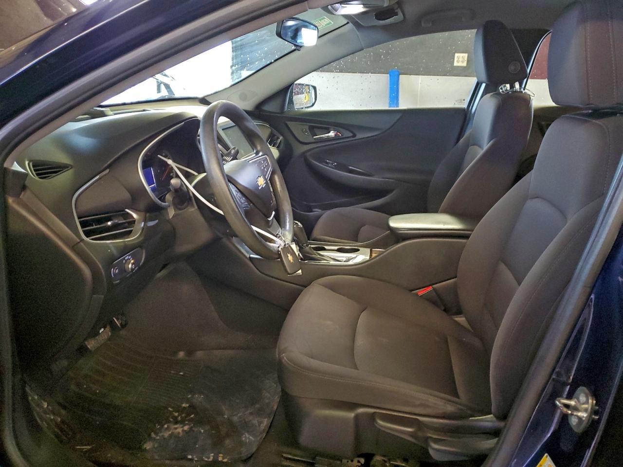 2018 CHEVROLET MALIBU LS photo 7