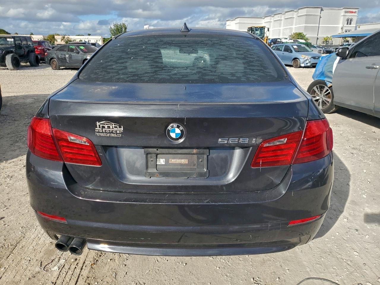 2013 BMW 528 I photo 11