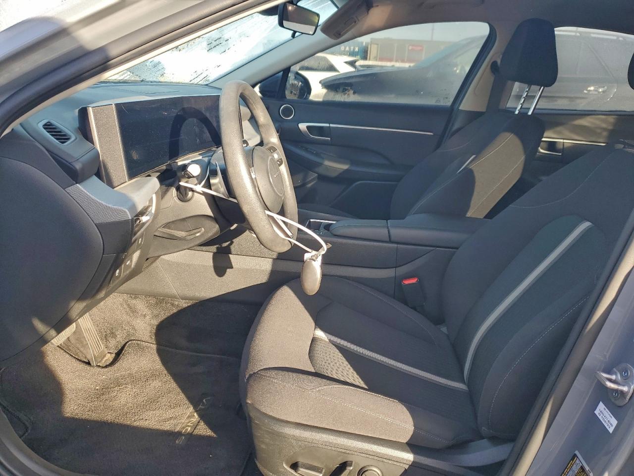 2024 HYUNDAI SONATA SEL photo 7