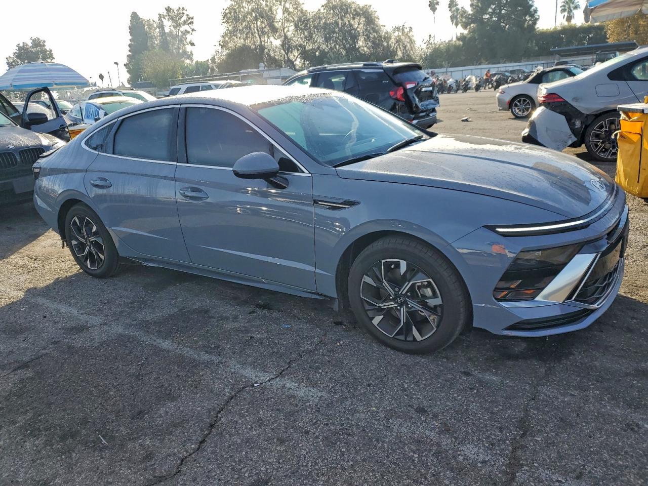 2024 HYUNDAI SONATA SEL photo 4