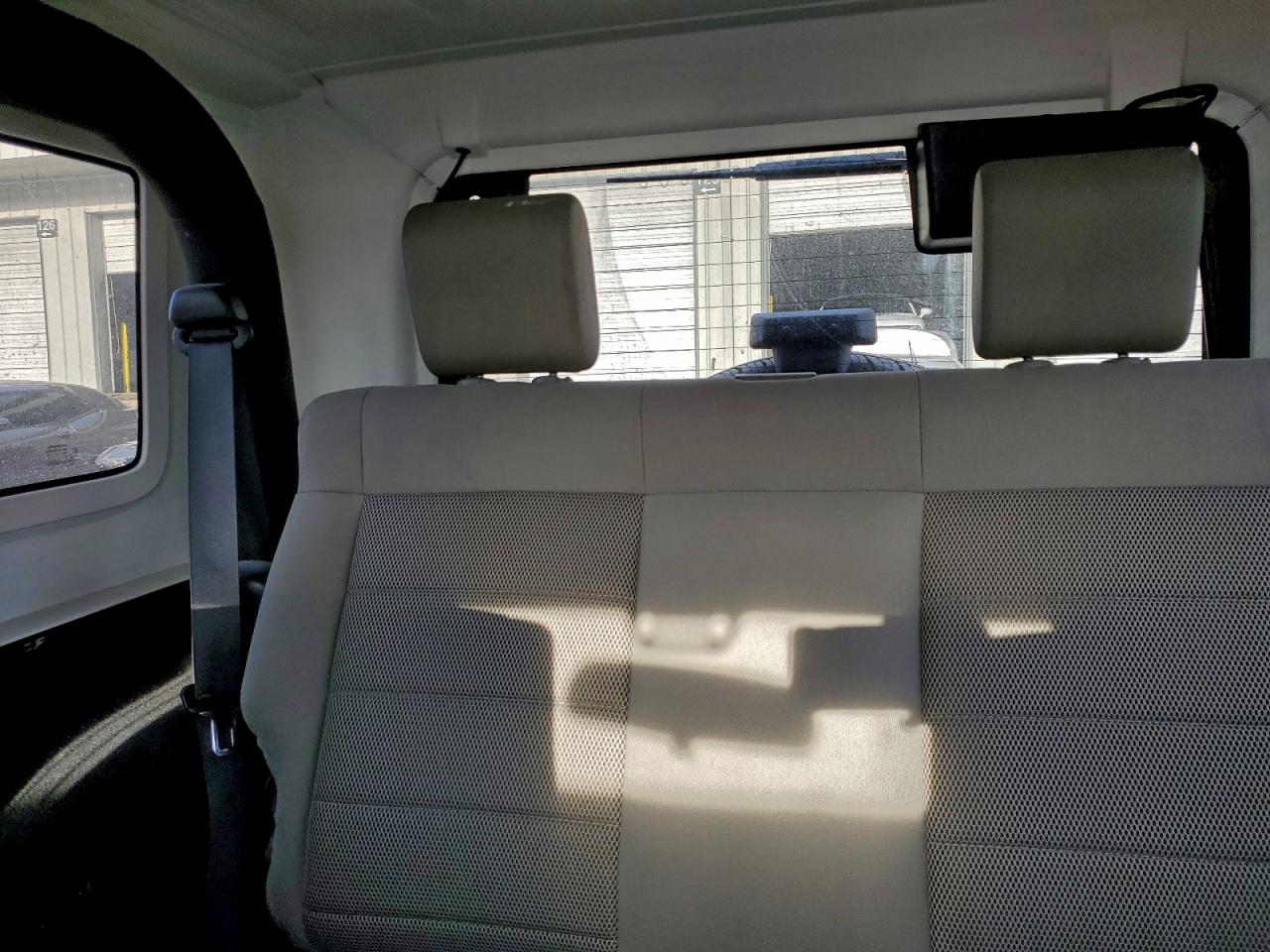 2008 JEEP WRANGLER SAHARA photo 28