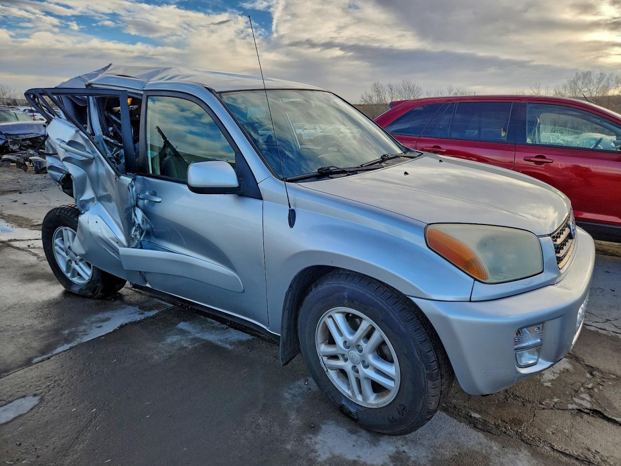 2002 TOYOTA RAV4 photo 13