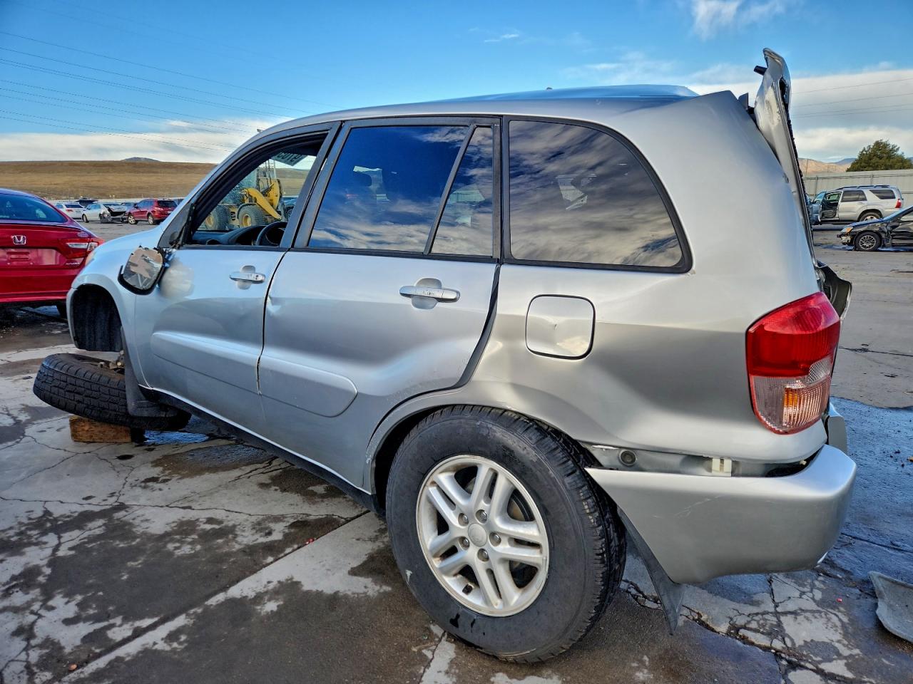 2002 TOYOTA RAV4 photo 5
