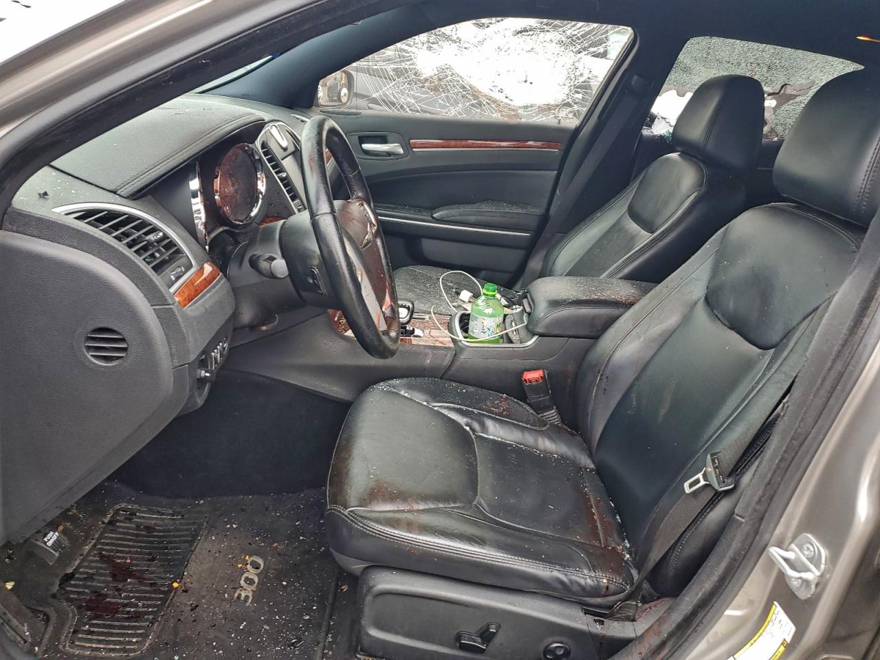 2014 CHRYSLER 300 photo 25