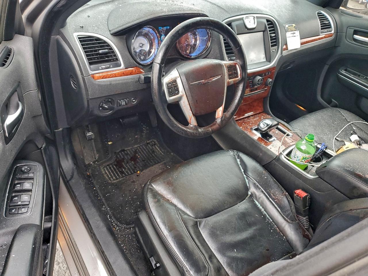 2014 CHRYSLER 300 photo 29